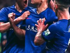 IM体育官方平台-包含申花迎来胜机，将对阵争冠对手恒大的词条