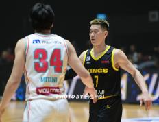 IM体育在线注册-关于豪强交锋，资格赛竞争激烈令人期待的信息