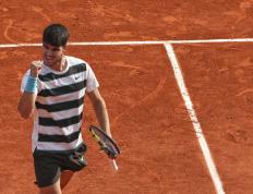 IM体育社区互动入口-法国网球队翻盘西班牙网球队，阿尔卡拉斯打破历史纪录的简单介绍