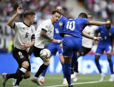 IM体育下载-关于法国翻盘马赛，楚阿梅尼点燃赛场的信息