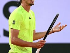 IM体育平台-关于美网轻取温网，兹维列夫刷新纪录的信息