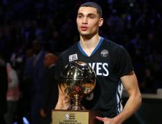 IM体育官网-双城记，西亚卡姆德比封神与火箭末节风暴