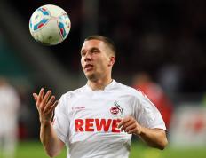 IM体育官方网站-杜兰特里程碑之夜，雄鹿与森林狼的冰火交锋