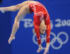 IM体育下载-闪电战！皇家社会速胜英格兰，欧冠半决赛焦点战改写历史