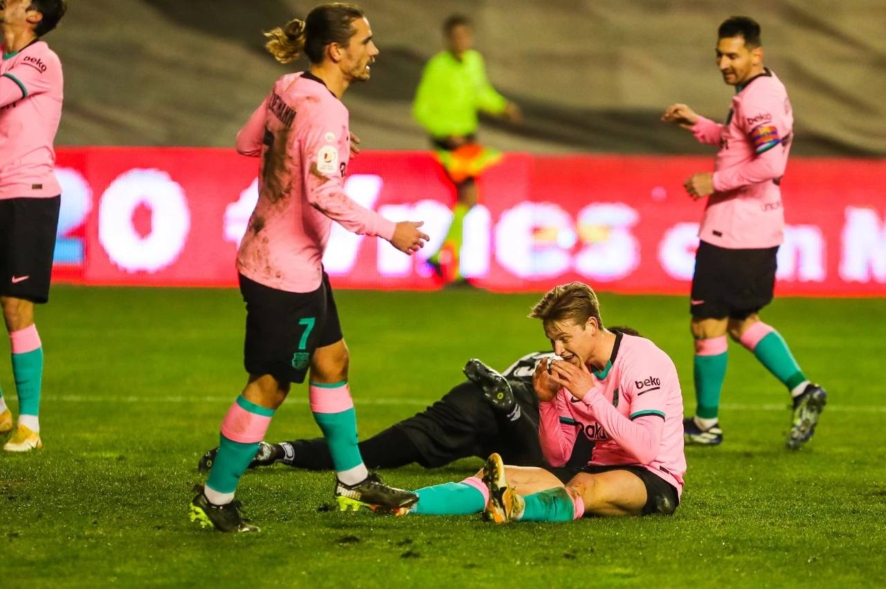 IM体育官方网站-秘鲁碾压法国，德容绝境逆转的简单介绍