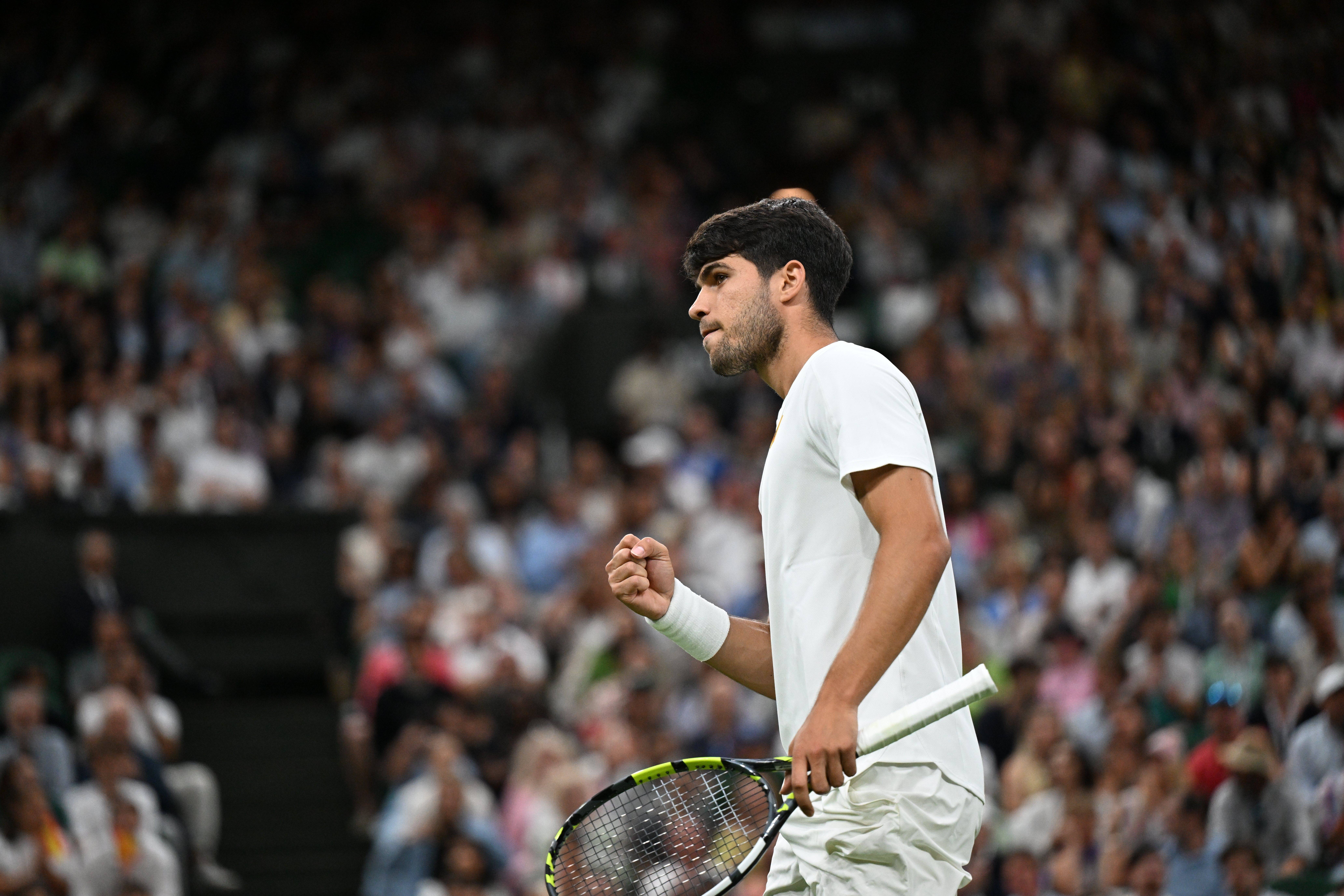 IM体育app-包含世界网球队完胜英国网球队,阿尔卡拉斯爆发神勇的词条