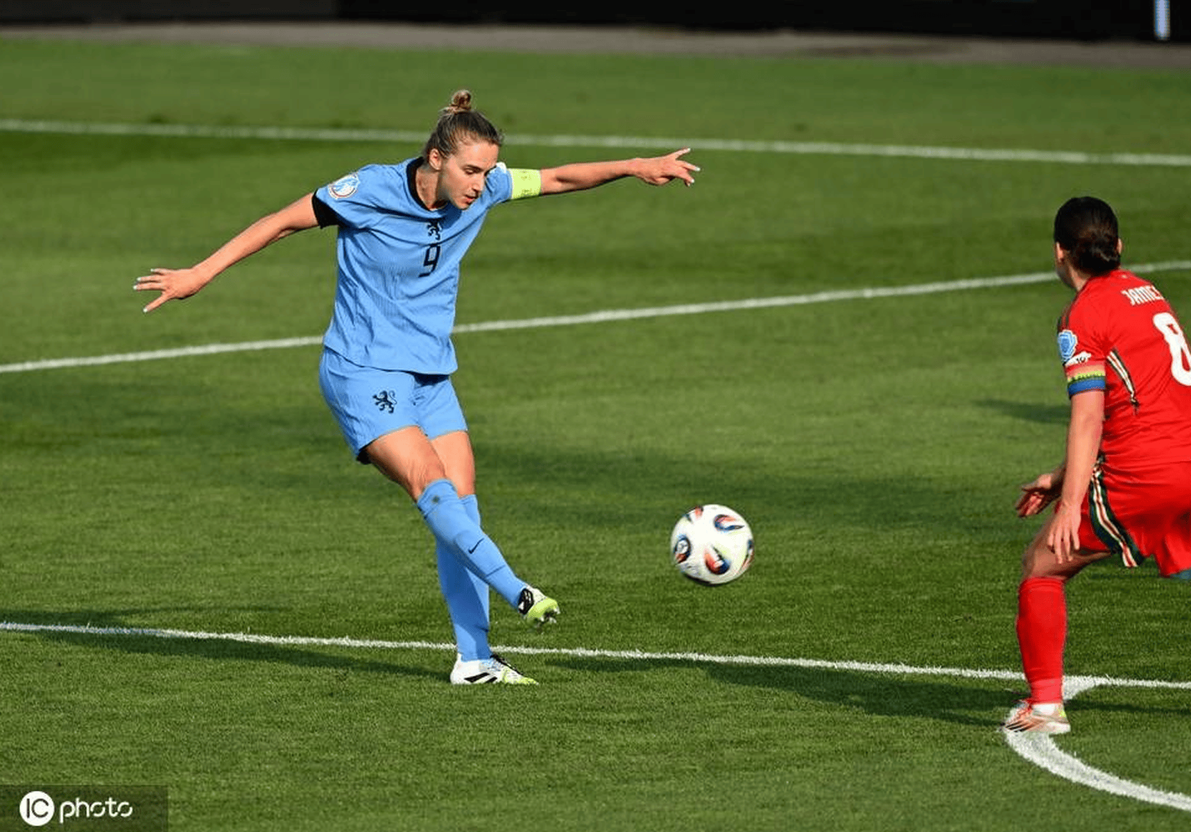 IM体育赛事直播入口-包含荷兰运动员突破自我，获得佳绩的词条