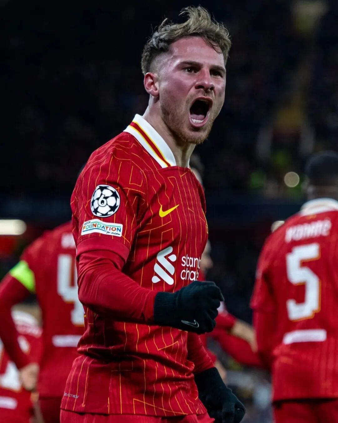 IM体育下载-包含利物浦球员受伤无缘下一场比赛，球队调整战术的词条