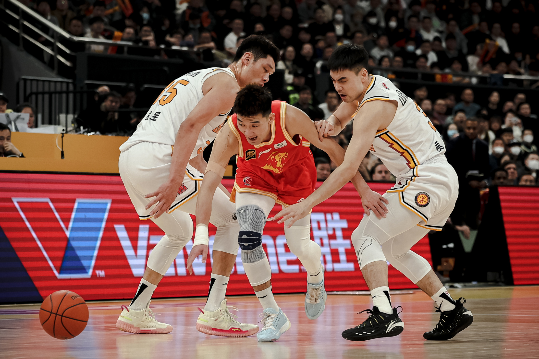 IM Sport-男子篮球联赛各队风采尽显，实力悬殊的简单介绍