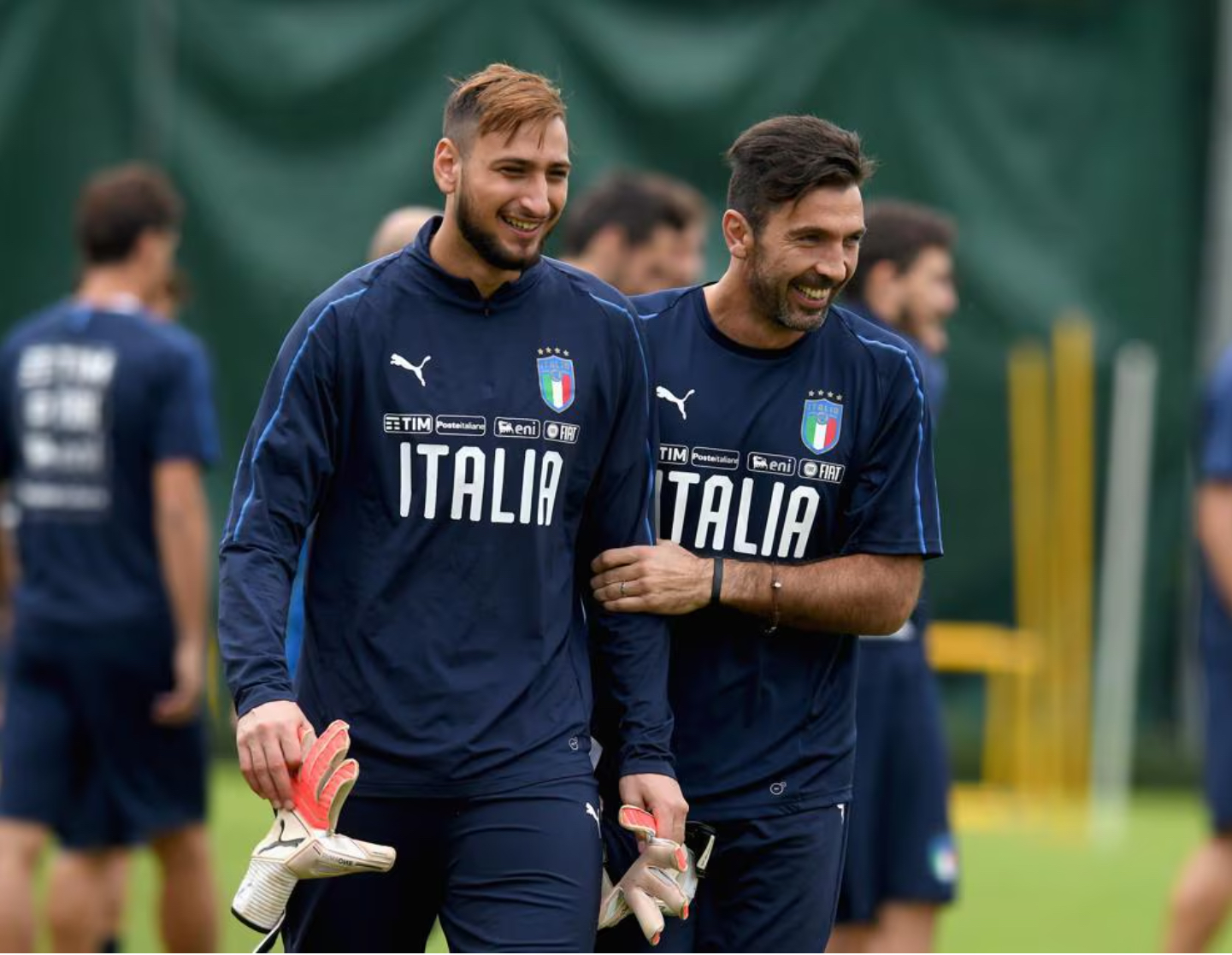 IM体育社区互动入口-瑞士中场球员加盟英超球队，迎来新职业生涯的简单介绍