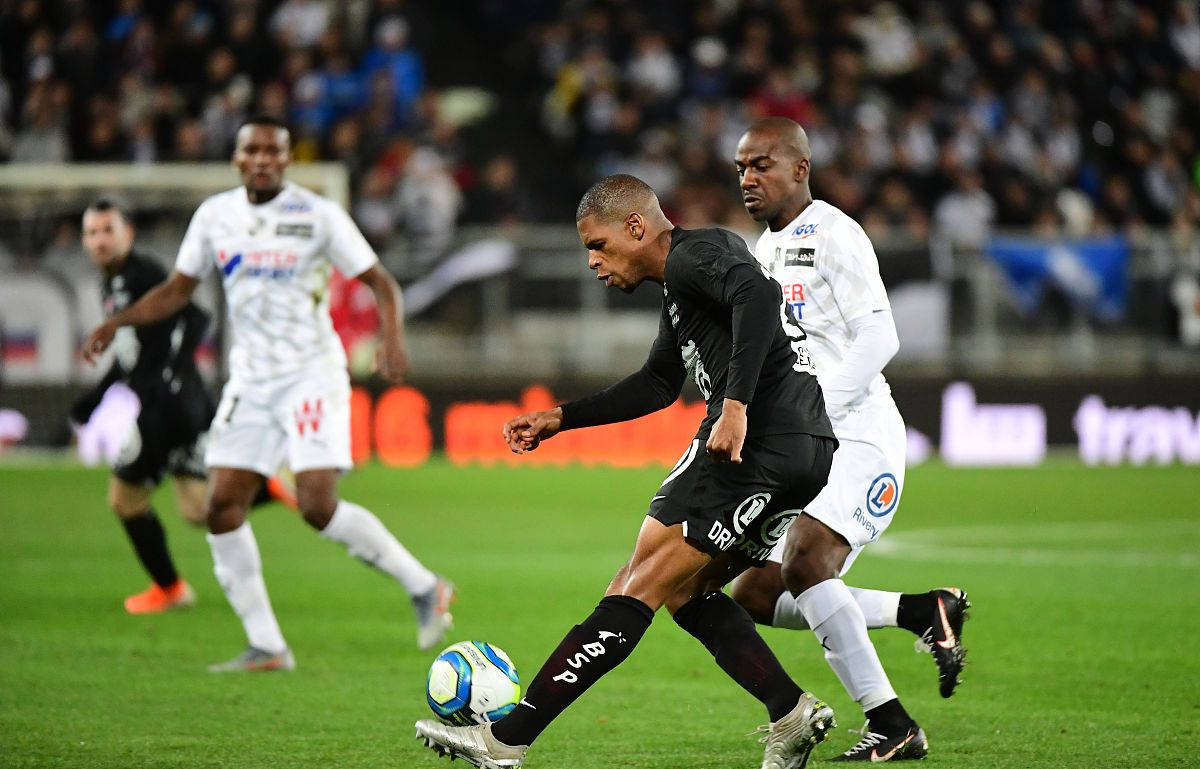 IM体育官网-关于里尔主场击败亚眠，继续追赶领头羊的信息