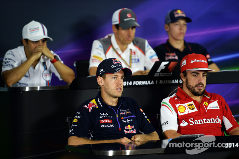 IM体育-关于索伯车队翻盘红牛车队，阿隆索扛起全队的信息