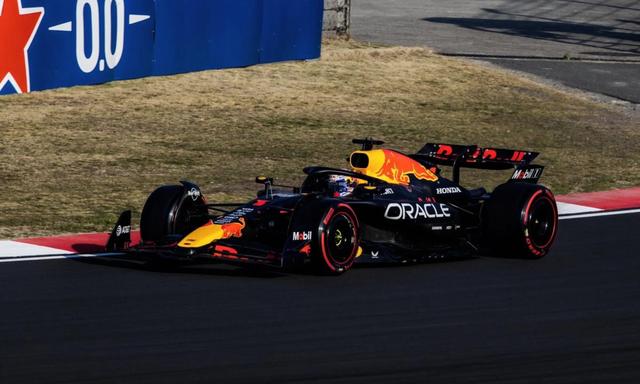 IM体育-包含红牛车队完胜迈凯伦，佩雷兹统治全场的词条