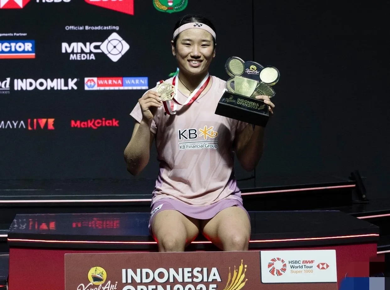 IM体育社区互动入口-包含印尼队逆转马来西亚队，戴资颖统治全场的词条