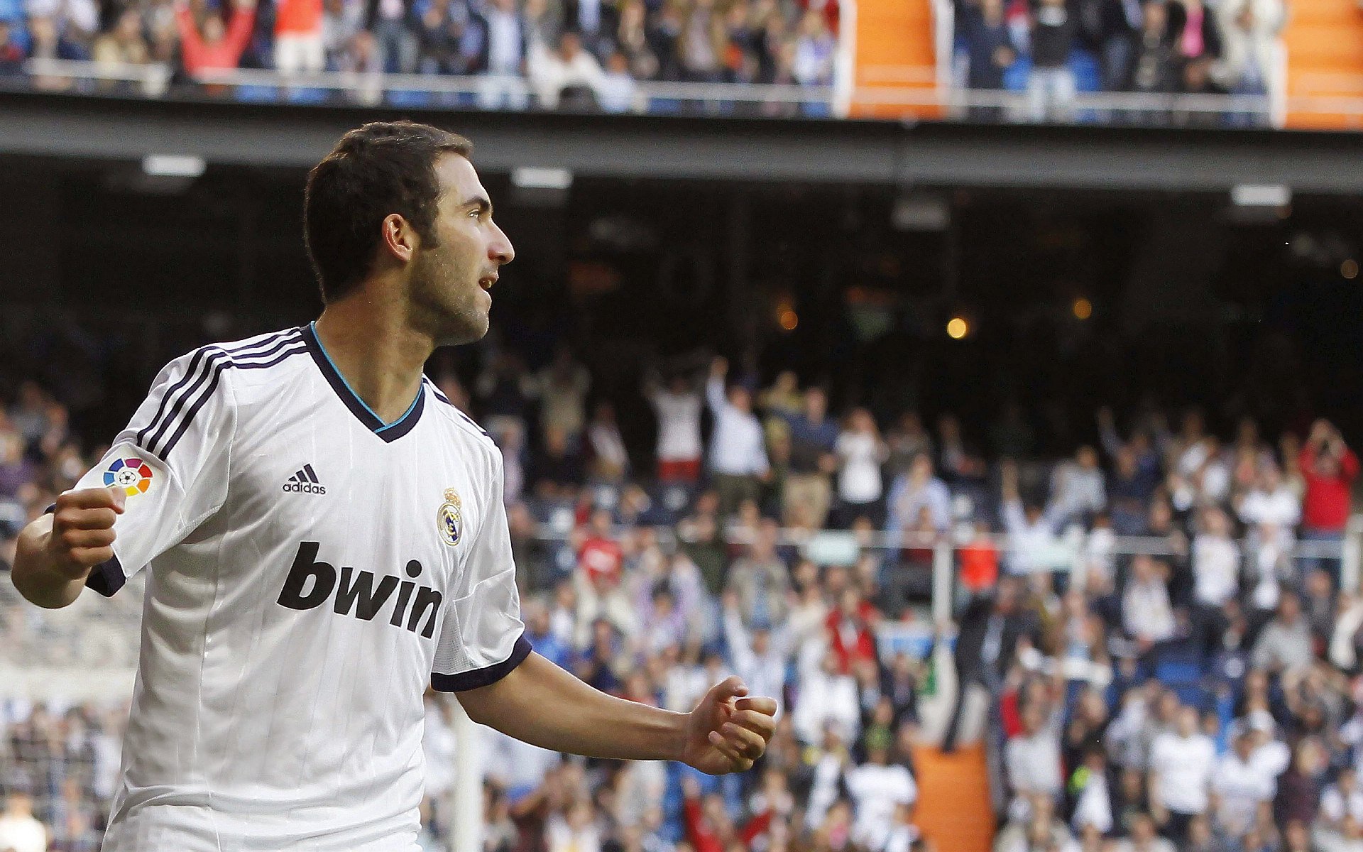 IM体育下载-北欧冰与巴尔干火的交响，挪威节奏如何重塑西甲国家德比新焦点